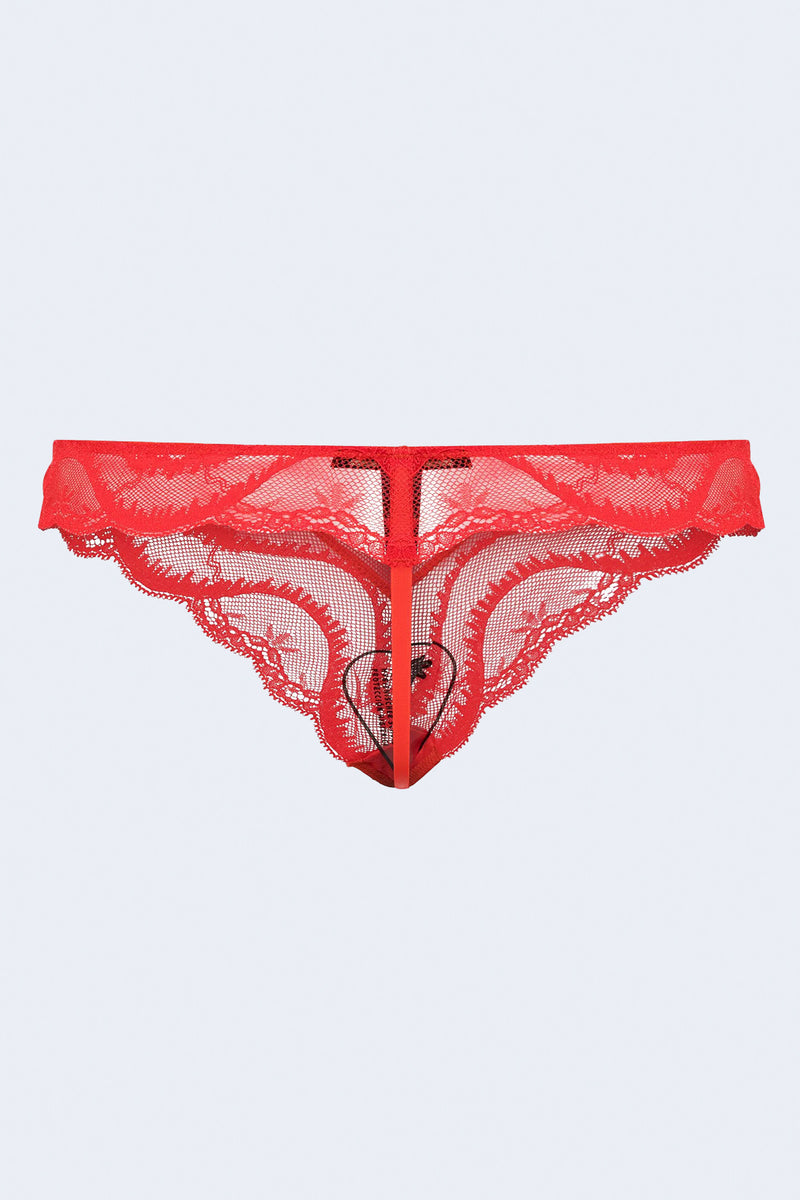 Leche Moi Thong  in Scarlet