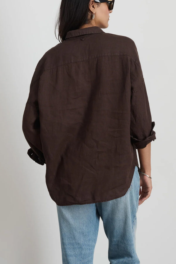 Jo Shirt In Linen in Dark Brown