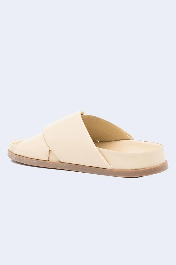 Everyday Sandal in Dune