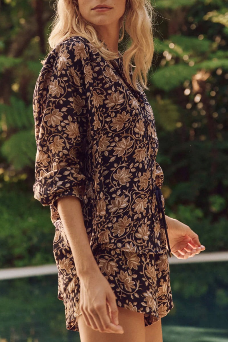 The Cove Shirt in Black Oasis Floral