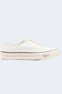 Logan Deck Lo Sneaker in White