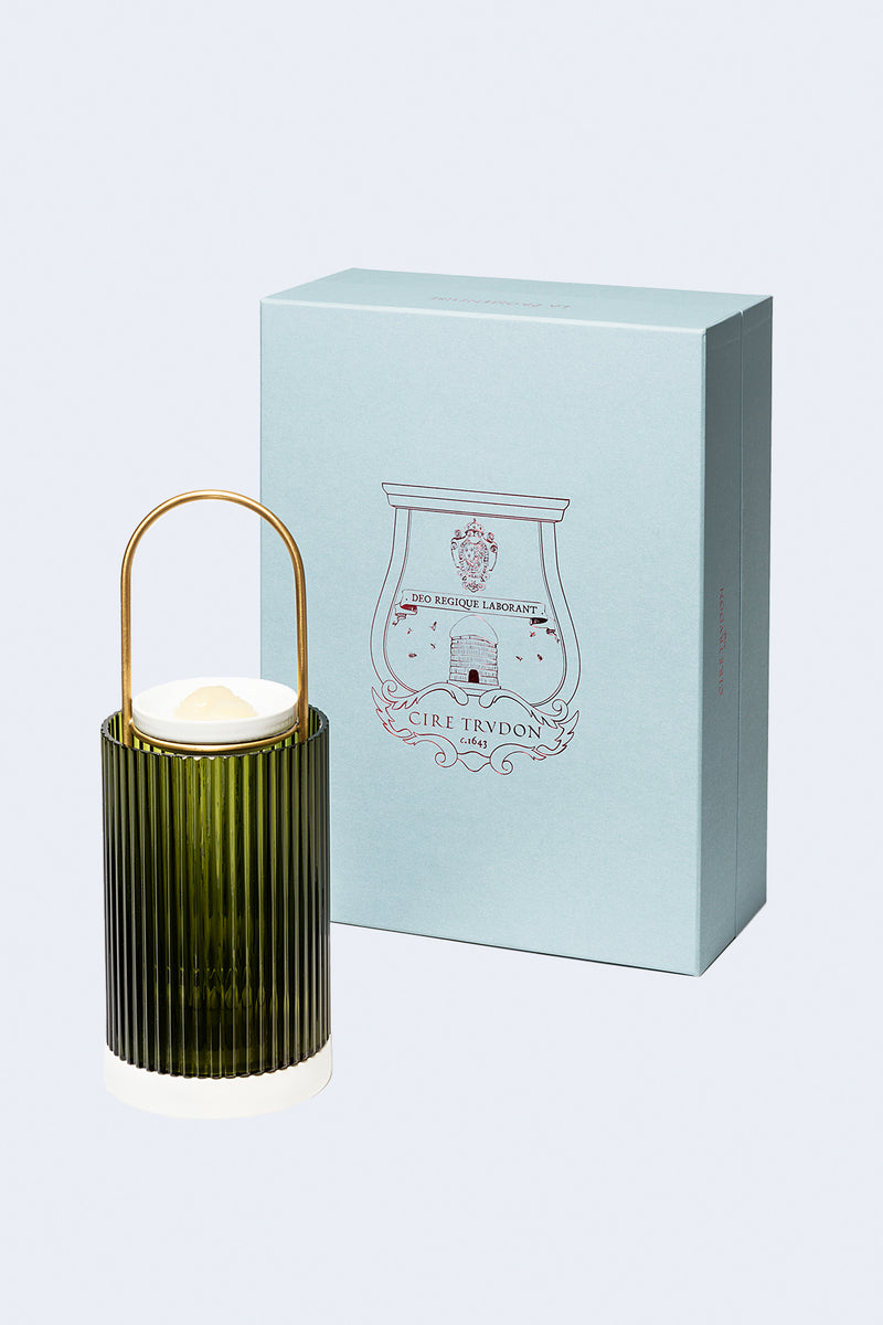 La Promeneuse Coffret Diffuser with Scented Cameos